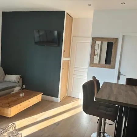 Apartment Totalement Renove En Plein Centre-ville Devant La Prefecture De